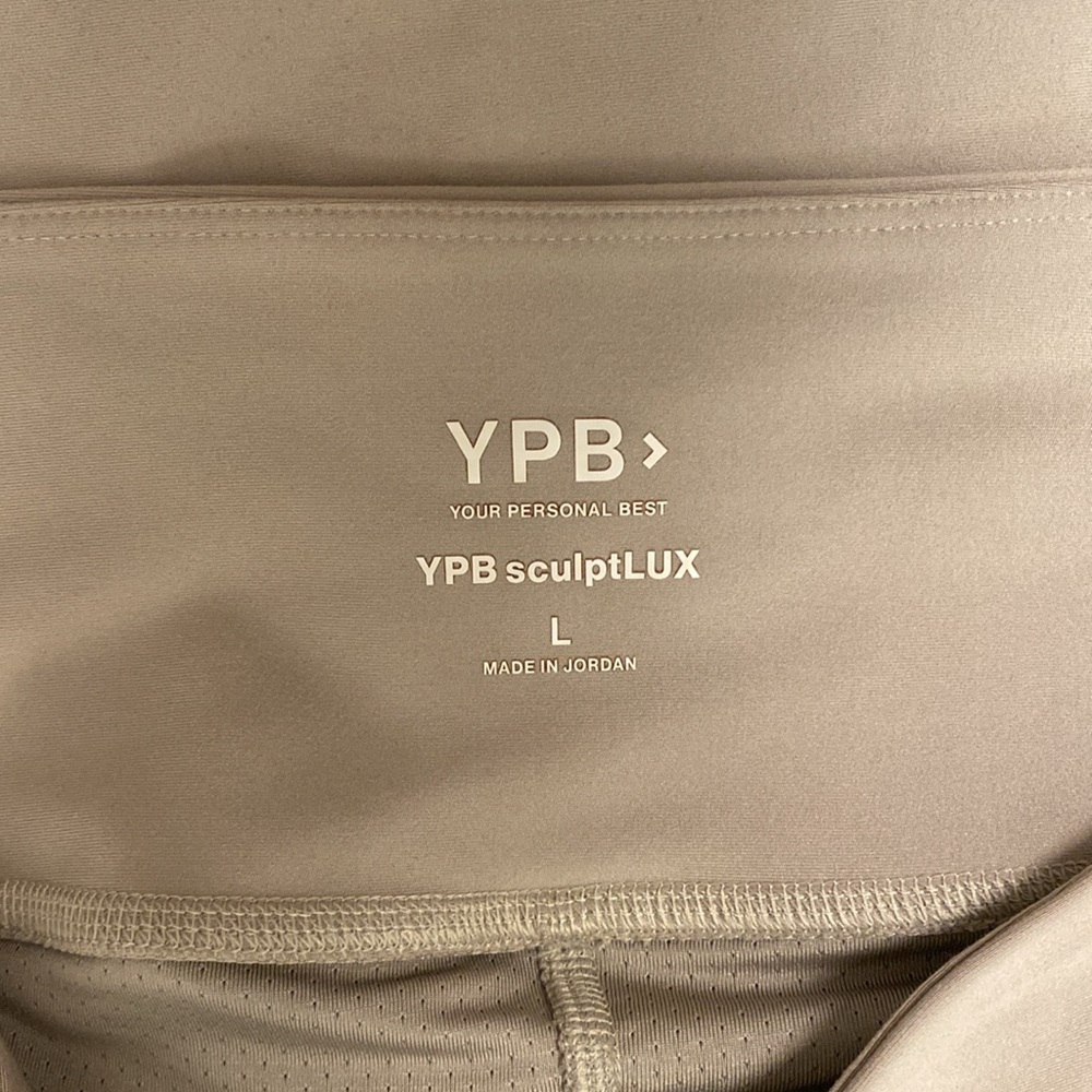 Abercrombie YPB Skort - Picture 5 of 5
